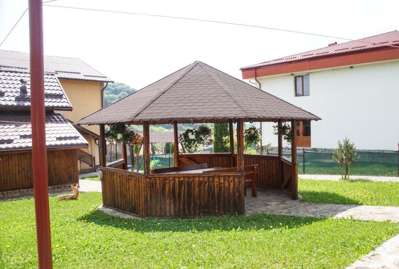 Pensiunea Nicol Otel Valea Iasului Dış mekan fotoğraf